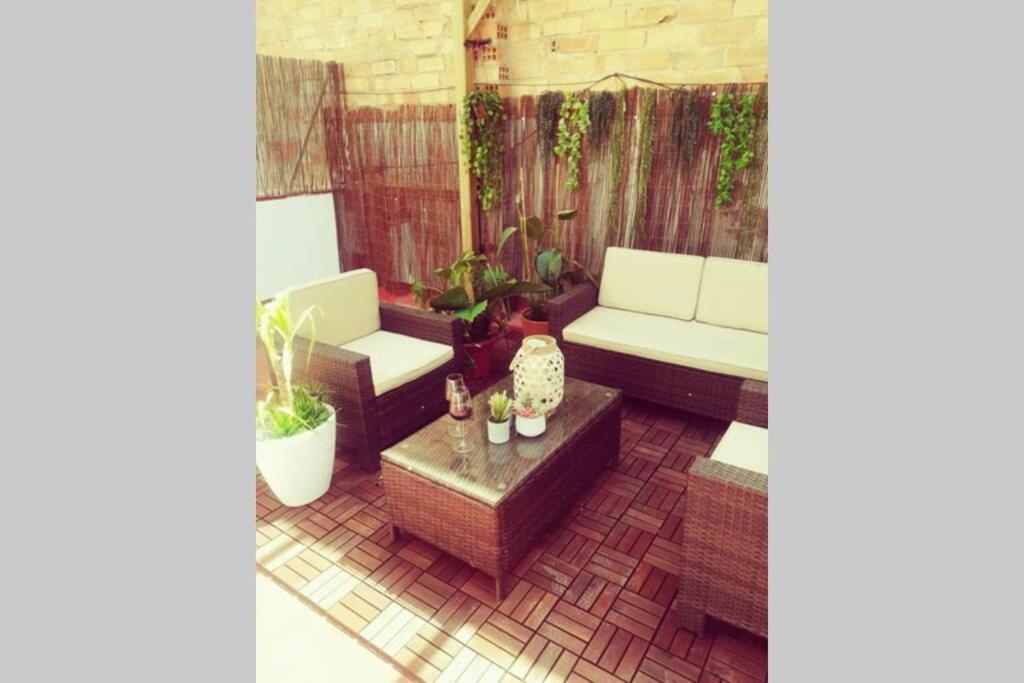 M3 Terrace. Cool Apartment 15 Min Center By Metro Esplugues de Llobregat Exterior photo